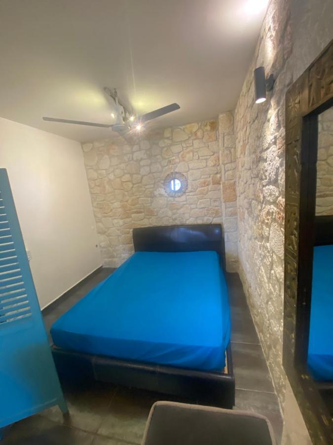 Frenki Apartment By The Sea Siviri Esterno foto